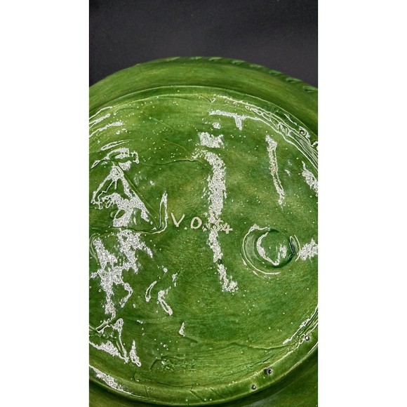 Holland Style Mold Pottery Fish Plate/Dish and Salt & Pepper Shakers - Picture 4 of 4